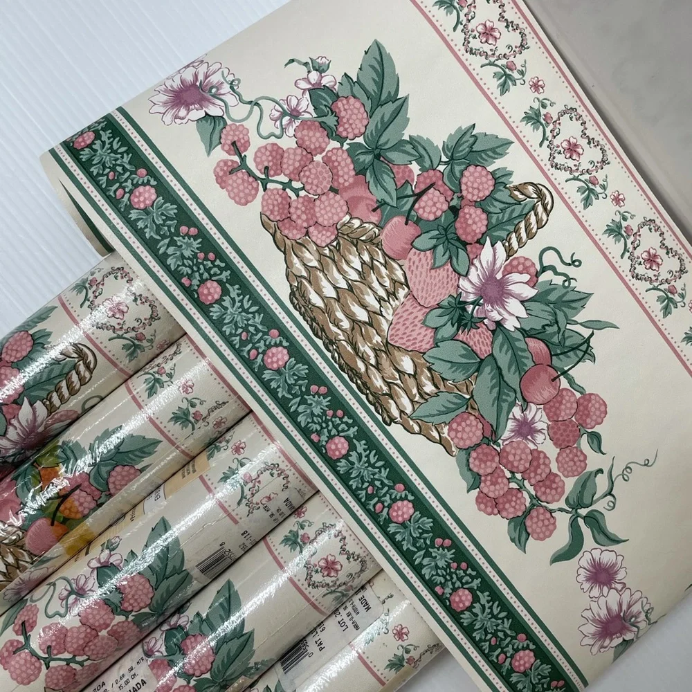 Wall Border Wallpaper Strawberry Floral Flowers Basket Farmhouse Cottage 6 Rolls